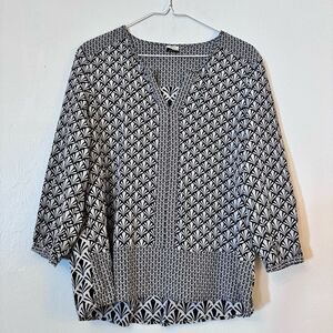 Ecru V-Neck 100% Silk Long-Sleeve Geometric Printed Black & White Blouse Large